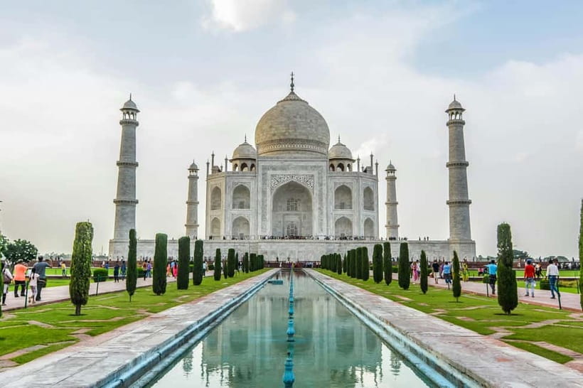 From Delhi: Taj Mahal & Agra Tour with Lunch at Marriott - Price, options, and what represents good value