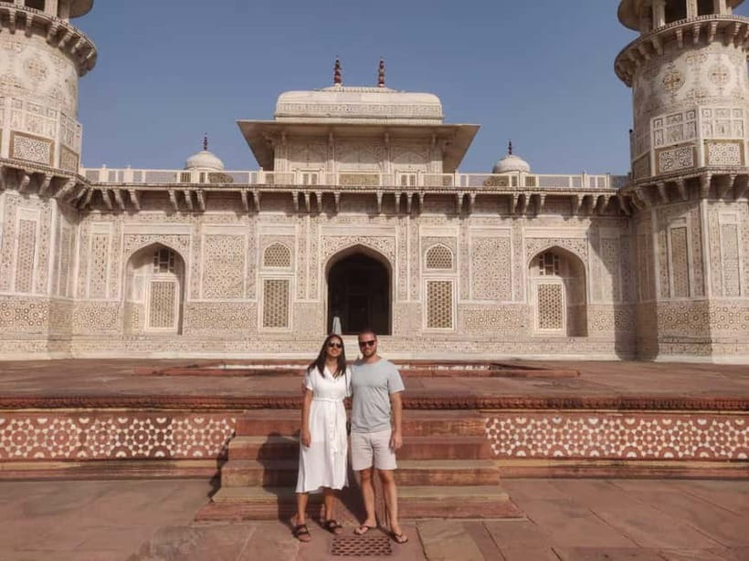 From Delhi: Taj Mahal Day Trip by Fast Train with Transfers - The guide can make or break the day