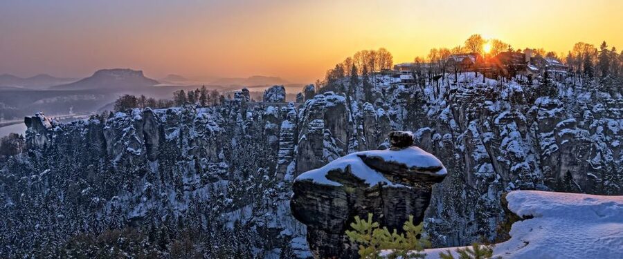 From Dresden: Bohemian & Saxon Switzerland Day Trip - Czech lunch after the morning hike
