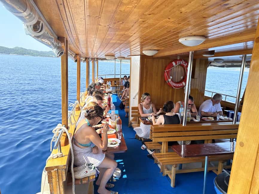 From Dubrovnik: Elaphite Islands Day Trip with Lunch - The essential details at a glance