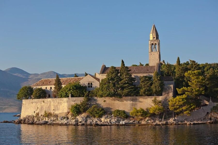 From Dubrovnik: Elaphite Islands Day Trip with Lunch - Lopud and Šunj Beach: where the day slows down