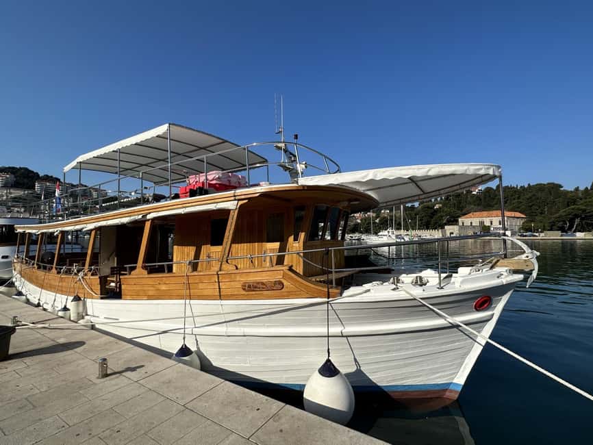 From Dubrovnik: Elaphite Islands Day Trip with Lunch - Starting at Gruž and settling into the boat