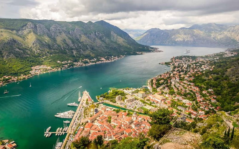 From Dubrovnik: Montenegro Day Trip with Boat Cruise - Early pickup and the road south