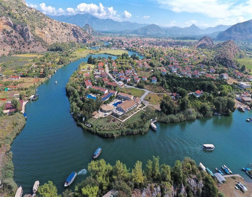 From Fethiye: Dalyan Day Trip with Mud Bath and Turtle Beach - Lunch on the boat: simple, fresh, and included