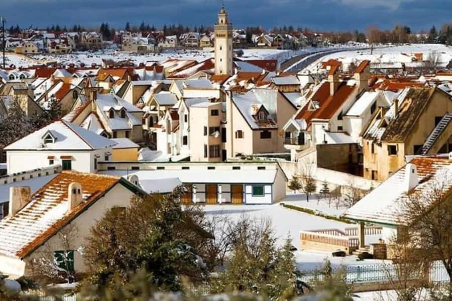 From Fez: Middle Atlas Ifran and Forest of Monkeys Day Trip - The morning ride from Fez to the Middle Atlas