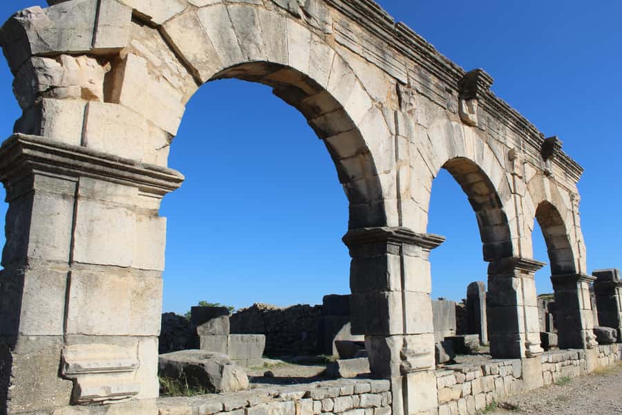 From Fez: Volubilis Moulay Idriss and Meknes Day Trip - Moulay Idriss, Morocco’s holiest Islamic town