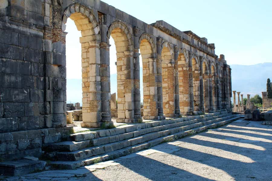 From Fez: Volubilis Moulay Idriss and Meknes Day Trip - Volubilis and its 2,000-year-old Roman remains