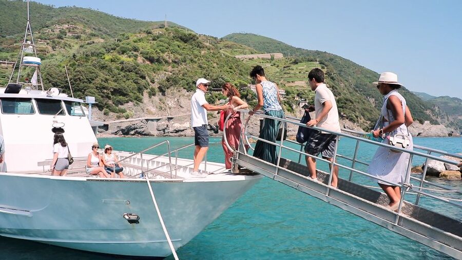 From Florence: Cinque Terre Day Trip with Optional Lunch - Key points to know before booking