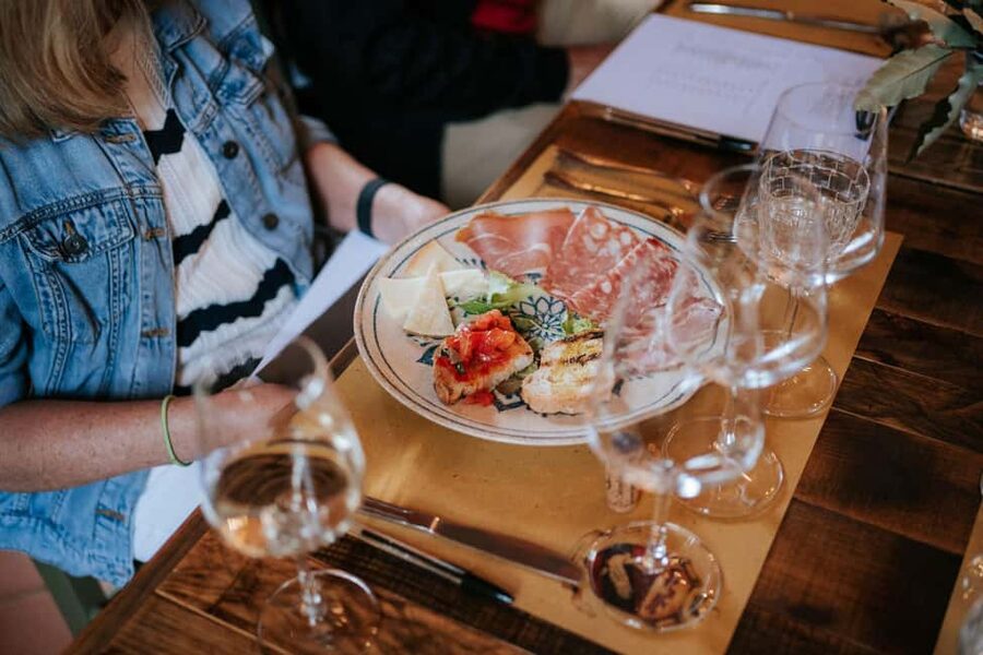 From Florence: Ultimate Tuscany Day Trip with Wine & Lunch - Who gets the best value from this tour?