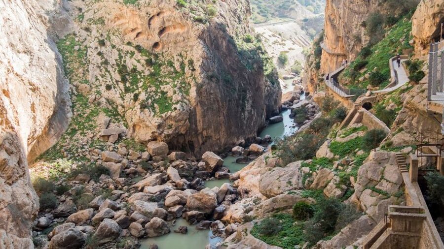 From Fuengirola: Caminito del Rey Guided Day Trip - Starting at the northern access in Ardales