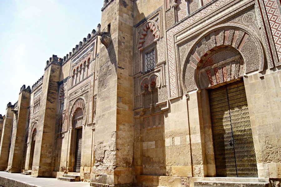 From Granada: Córdoba Day Trip with Mezquita Guided Tour - Who will enjoy this day trip most