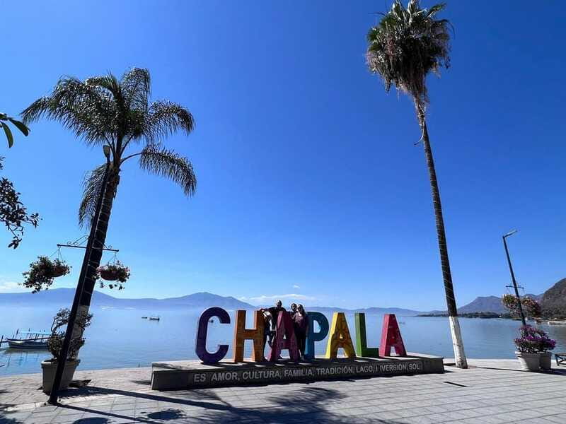 From Guadalajara: Enchanting Lake Chapala & Ajijic Day Trip - What the guides add to the day