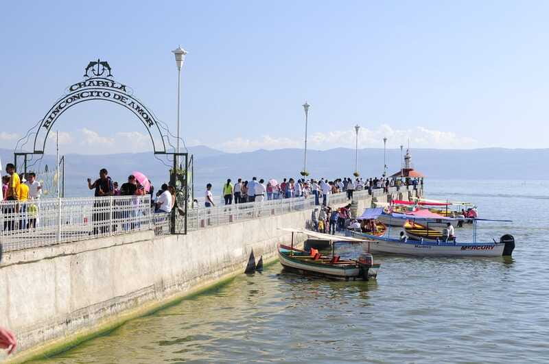 From Guadalajara: Enchanting Lake Chapala & Ajijic Day Trip - Transport, timing, and the $40 value