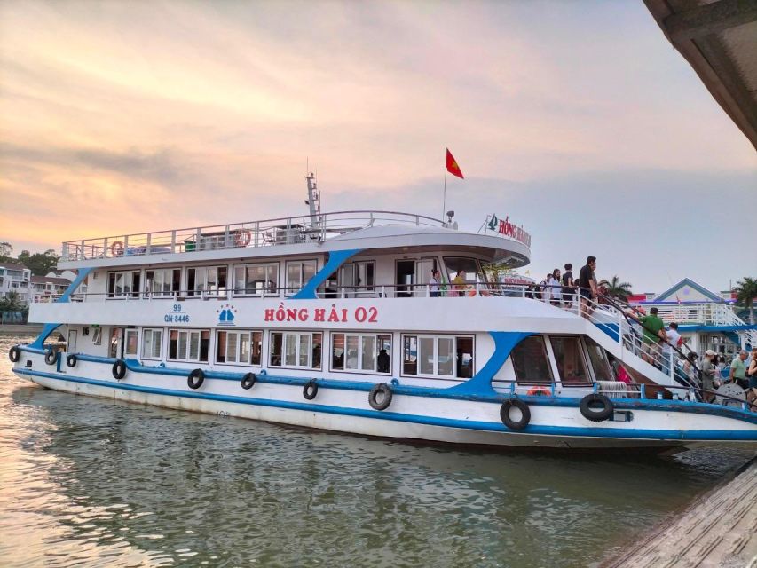 From Hanoi: Halong Bay Day Trip w/ Cave, Island & Kayak - Guides, safety, and the human side of the trip