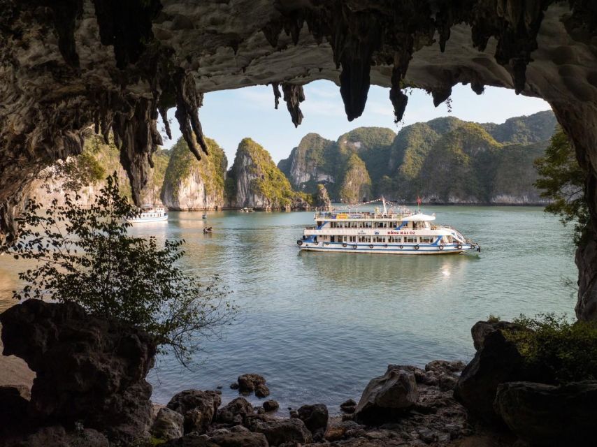 From Hanoi: Halong Bay Deluxe Cruise Day Trip - Lunch on Board and the Pace of the Cruise