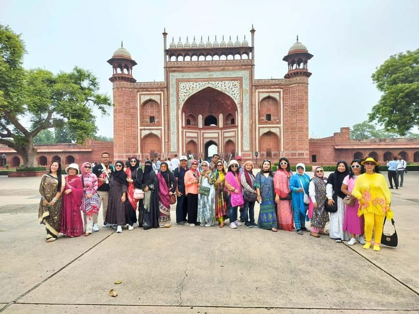 From Jaipur: Taj Mahal, Agra Fort, Baby Taj Day Trip by Car - Key points to know before booking