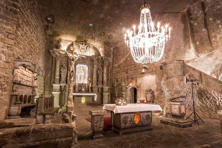 From Krakow: Auschwitz and Wieliczka Salt Mine Full-Day Trip - Should you book the Auschwitz and Salt Mine tour?