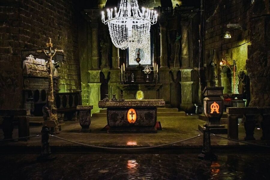 From Krakow: Wieliczka Salt Mine Half-Day Trip with Pickup - Finishing underground and returning to Krakow