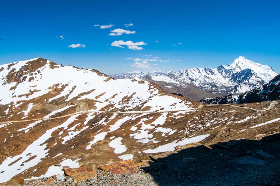 From La Paz: Day Trip to Chacaltaya and Moon Valley - Who will enjoy this trip most?