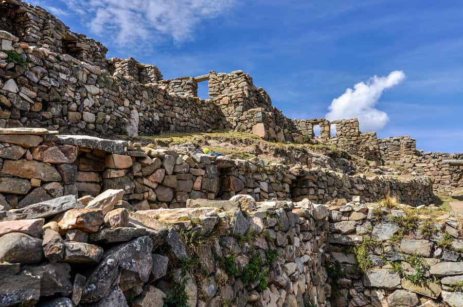 From La Paz: Titicaca, Copacabana, and Isla del Sol Day-Trip - Walking the Inca Steps and visiting the Inca Fountain