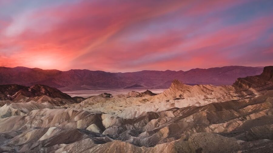 From Las Vegas: Death Valley & Rhyolite Ghost Town Day Trip - Zabriskie Point is the best photo stop