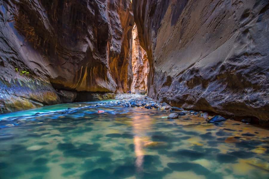 From Las Vegas: Zion National Park Day Trip - Pickup in Las Vegas and the ride to Utah