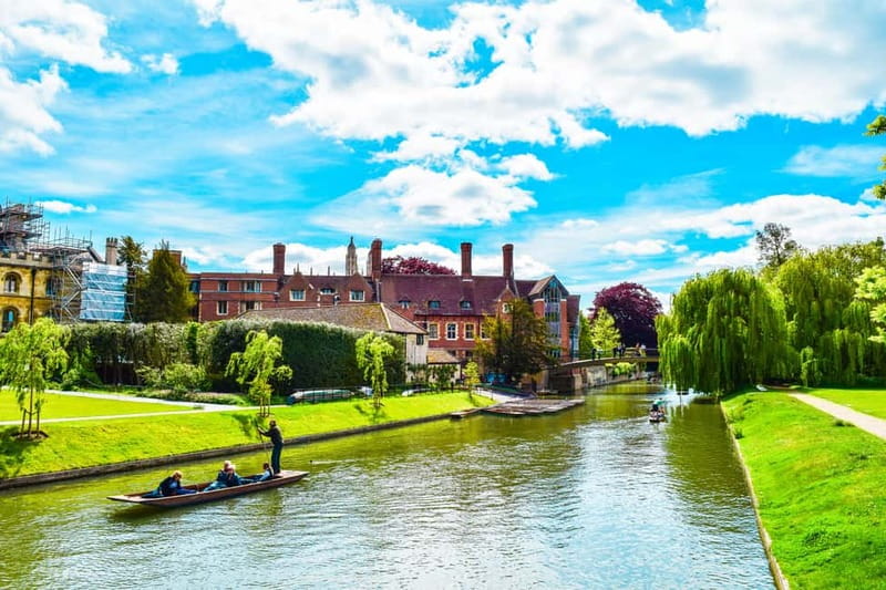 From London: Cambridge Day Trip Including Tour Guide - Leaving London Bridge for Cambridge