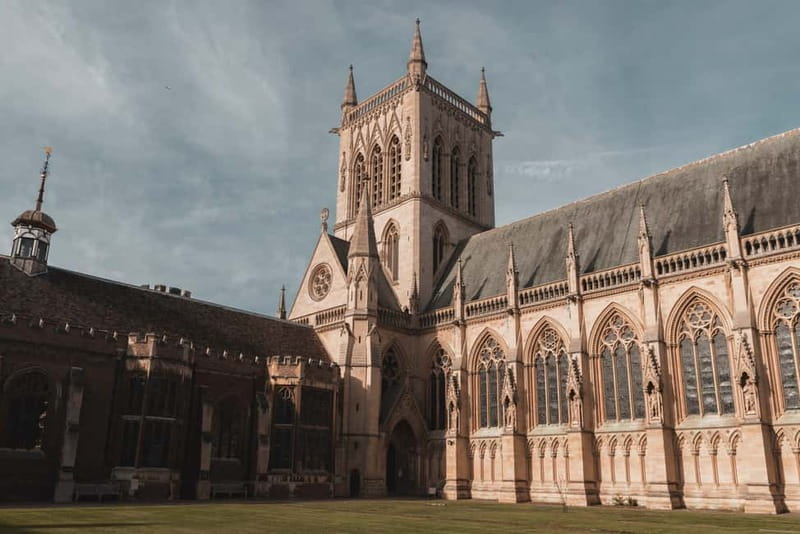 From London: Cambridge Day Trip Including Tour Guide - How the nine-hour schedule works in practice