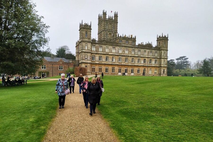 From London: Day Trip to Downton Abbey, Oxford and Bampton - Highclere Castle: the main Downton visit