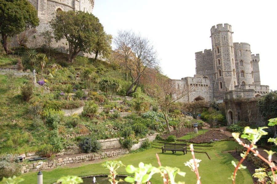 From London: Half-Day Trip to Windsor with Castle Tickets - Why Windsor Castle is worth the trip from London
