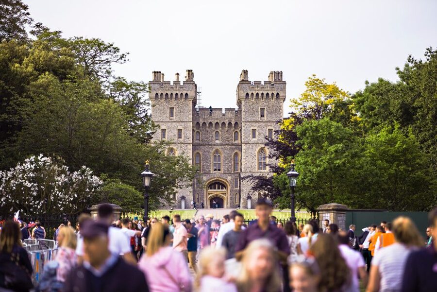 From London: Half-Day Trip to Windsor with Castle Tickets - Making the most of independent exploration