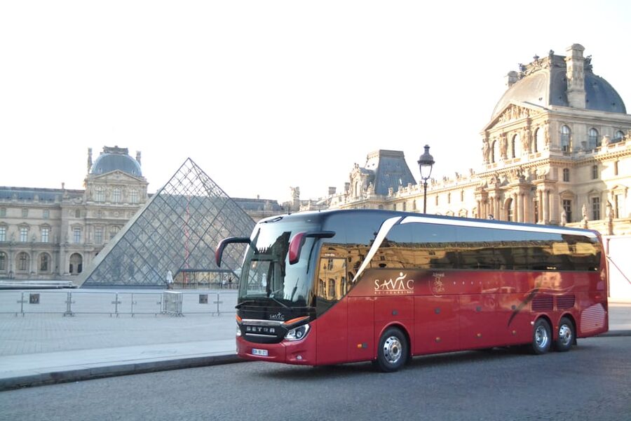 From London: Paris Day Trip with Lunch on Eiffel Tower - Why this day trip works for first-time Paris visitors