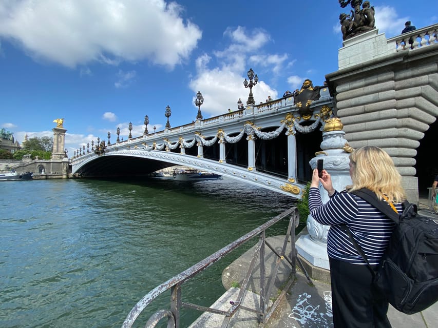 From London: Paris Day Trip with Lunch on Eiffel Tower - Lunch on the Eiffel Tower at Madame Brasserie