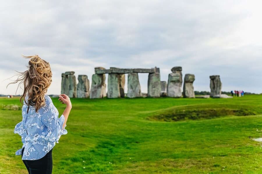 From London: Stonehenge and Bath Day Trip with Ticket - The guides make a real difference