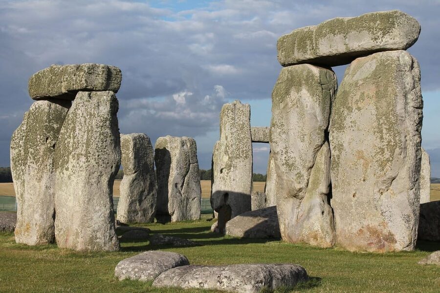 From London: Stonehenge Day Trip with Audioguide - Key points to know before booking