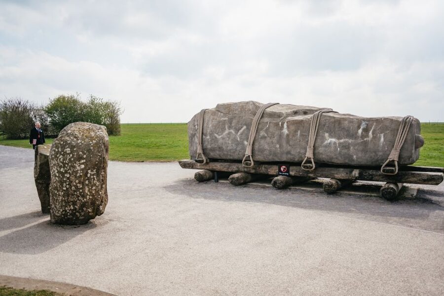 From London: Stonehenge Half-Day Trip - Seeing the 5,000-year-old stone circle