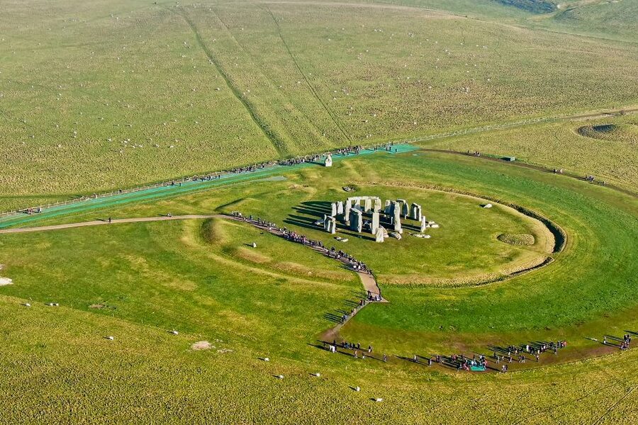 From London: Stonehenge Morning Day Trip with Admission - Key points at a glance