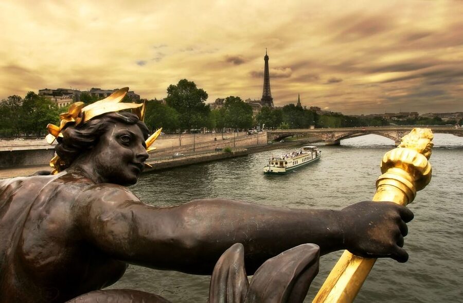 From London: Unescorted Day Trip to Paris - Getting from Gare du Nord to the heart of Paris