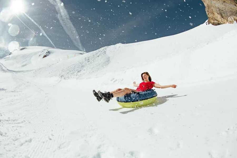 From Lucerne: Mount Titlis Day Trip with Cable Car Ride - Trübsee gives the day a change of pace