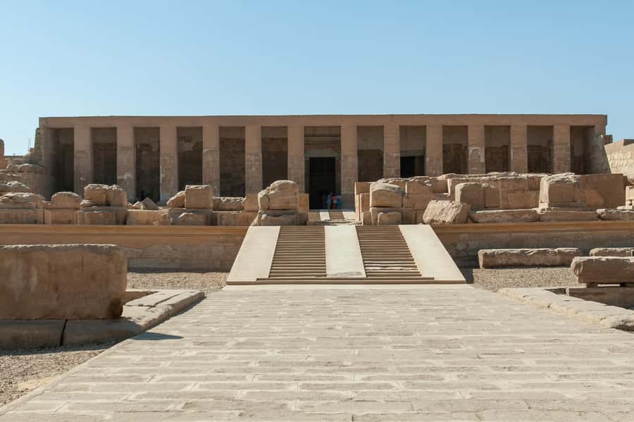 From Luxor: Day Trip to Dendera & Abydos Temples with Guide - Should you book the Dendera and Abydos day trip?