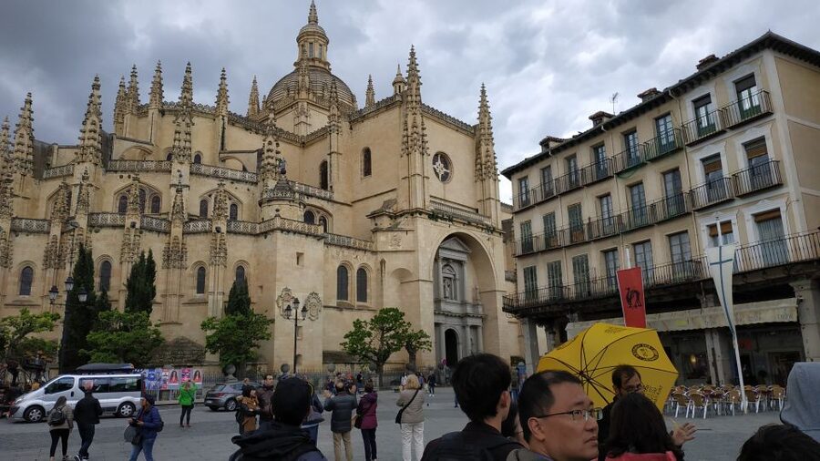 From Madrid: Ávila and Segovia Guided Day Trip - The Alcázar of Segovia option