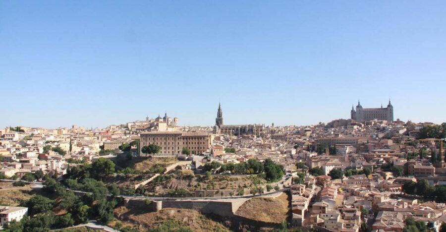From Madrid: Day Trip to Toledo with Local Guide - The Bus Ride and Toledo’s First View