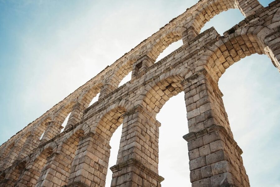 From Madrid: Half-Day or Full-Day Trip to Segovia - Meeting in Madrid and the 80-minute ride