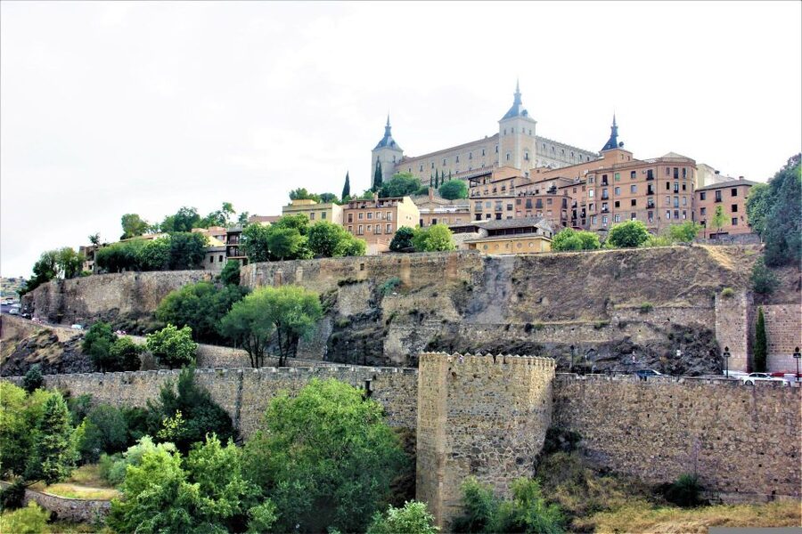 From Madrid: Private Highlights of Toledo Guided Day Trip - Why Toledo makes such a good day from Madrid