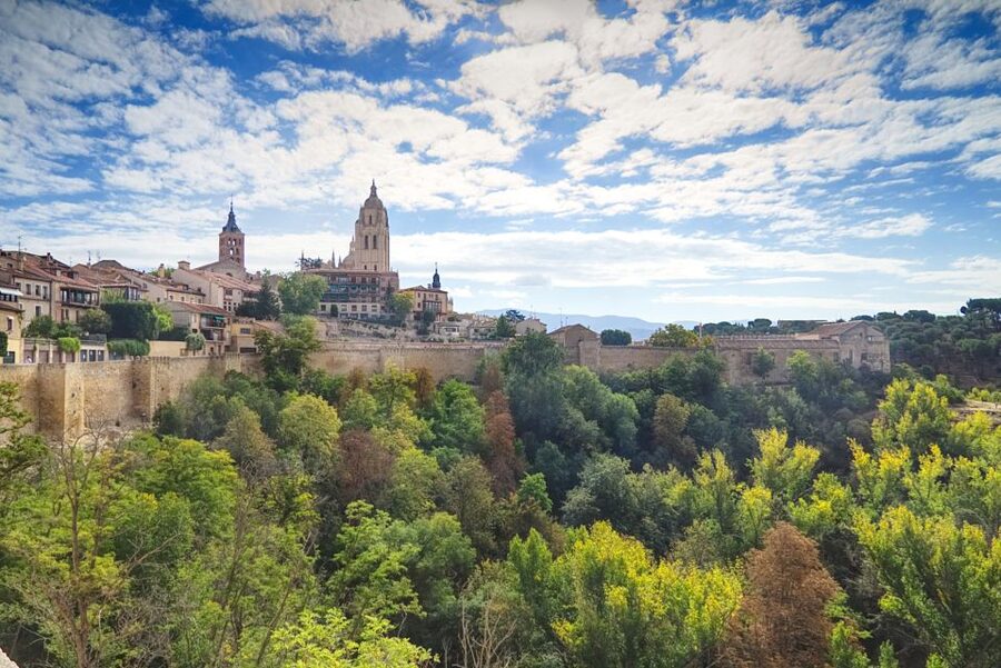 From Madrid: Segovia & Avila Day Trip with Optional Tickets - Key points to know before booking