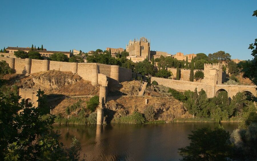 From Madrid: Toledo Full-Day Trip with Optional Cathedral - Who should book this Toledo tour?
