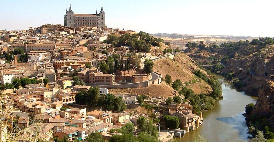From Madrid: Toledo Full-Day Trip with Optional Cathedral - The Madrid meeting point and bus ride