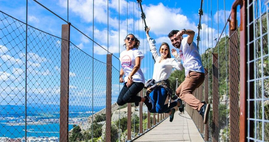 From Malaga: Full-Day Trip to Gibraltar - How the guide affects your day