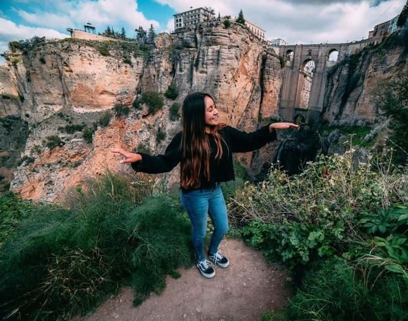 From Malaga: Ronda & Setenil de las Bodegas Day Trip - Transport, pace, and physical demands