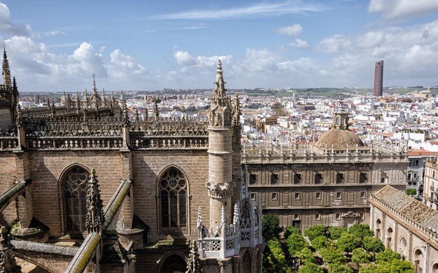 From Malaga: Seville Day Trip and Optional Monument Tickets - Making the most of five free hours